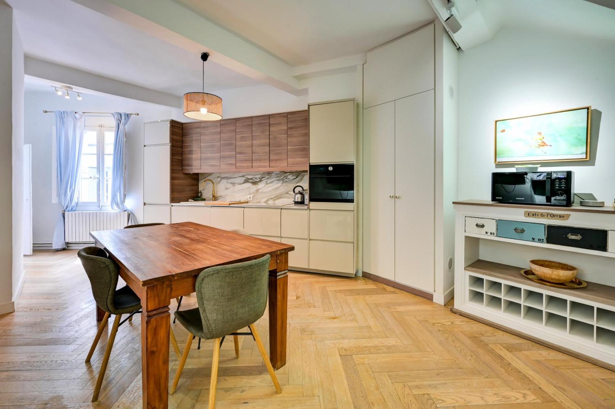 Les Suites De Montigny Aix-en-Provence Szoba fotó